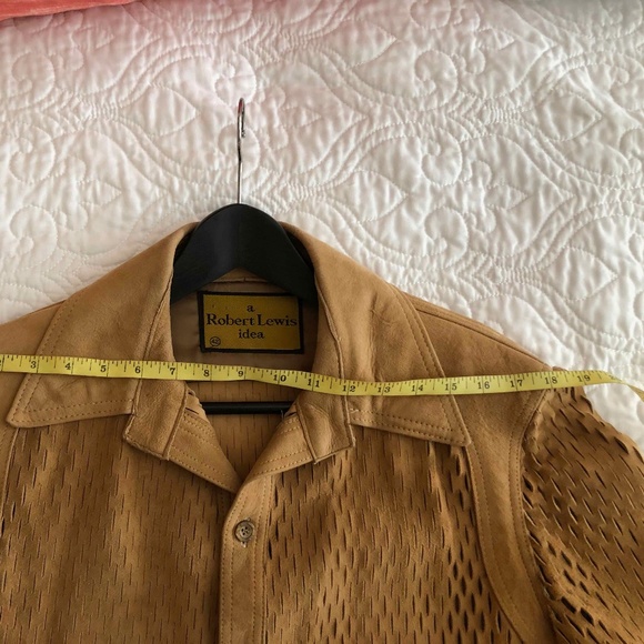 Vintage 70-80's a Robert Lewis idea Men's Suede Shirt Size: 42 - Picture 12 of 15